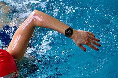 Snorkeling with a Samsung Galaxy Watch 4 smartwatch